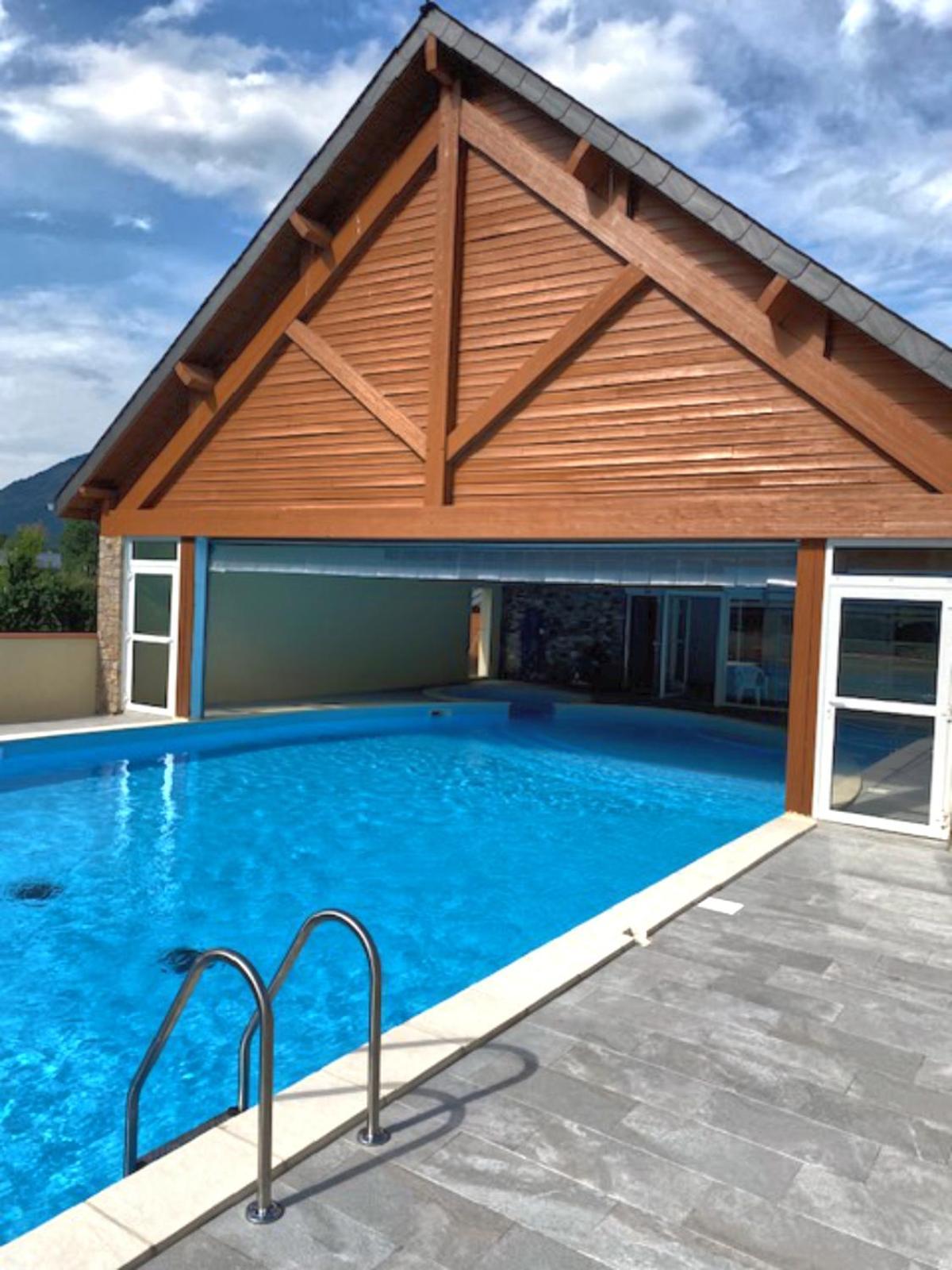 A 208 Pics D'Aran Apartment Bagneres-de-Luchon Ngoại thất bức ảnh